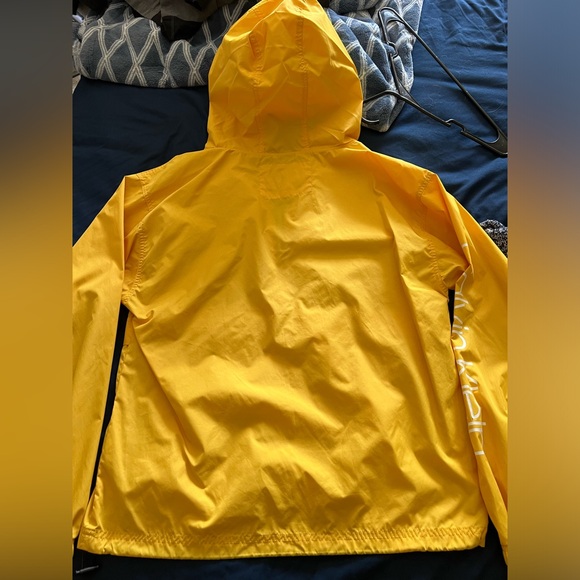 Calvin Klein windbreaker pullover - Picture 3 of 4